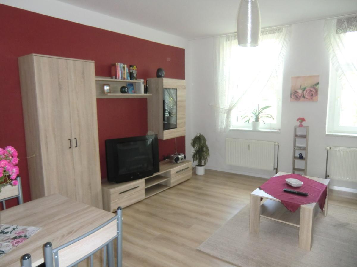 Ferienwohnung Rosenflair Schonebeck  Exterior photo