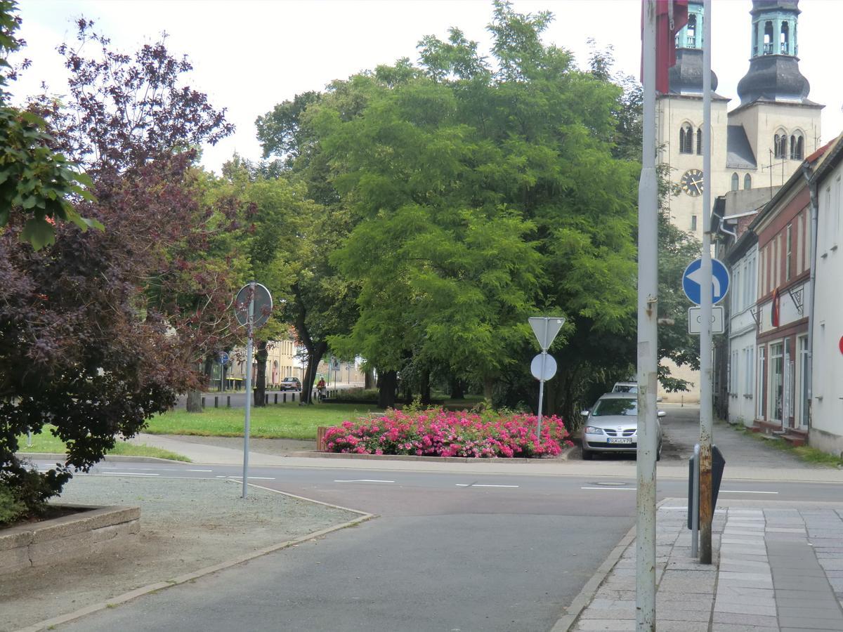 Ferienwohnung Rosenflair Schonebeck  Exterior photo